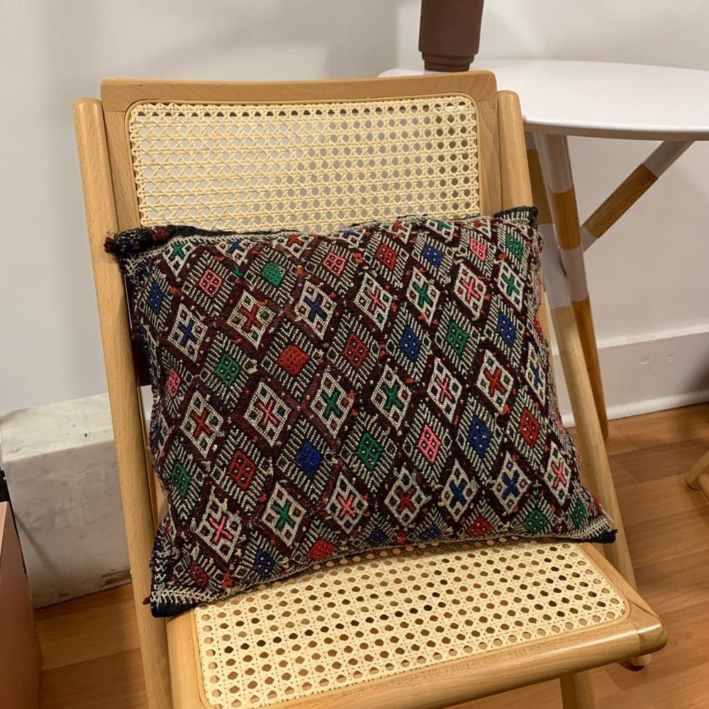 *SOLD* Moroccan Kilim Rug Pillow Cover